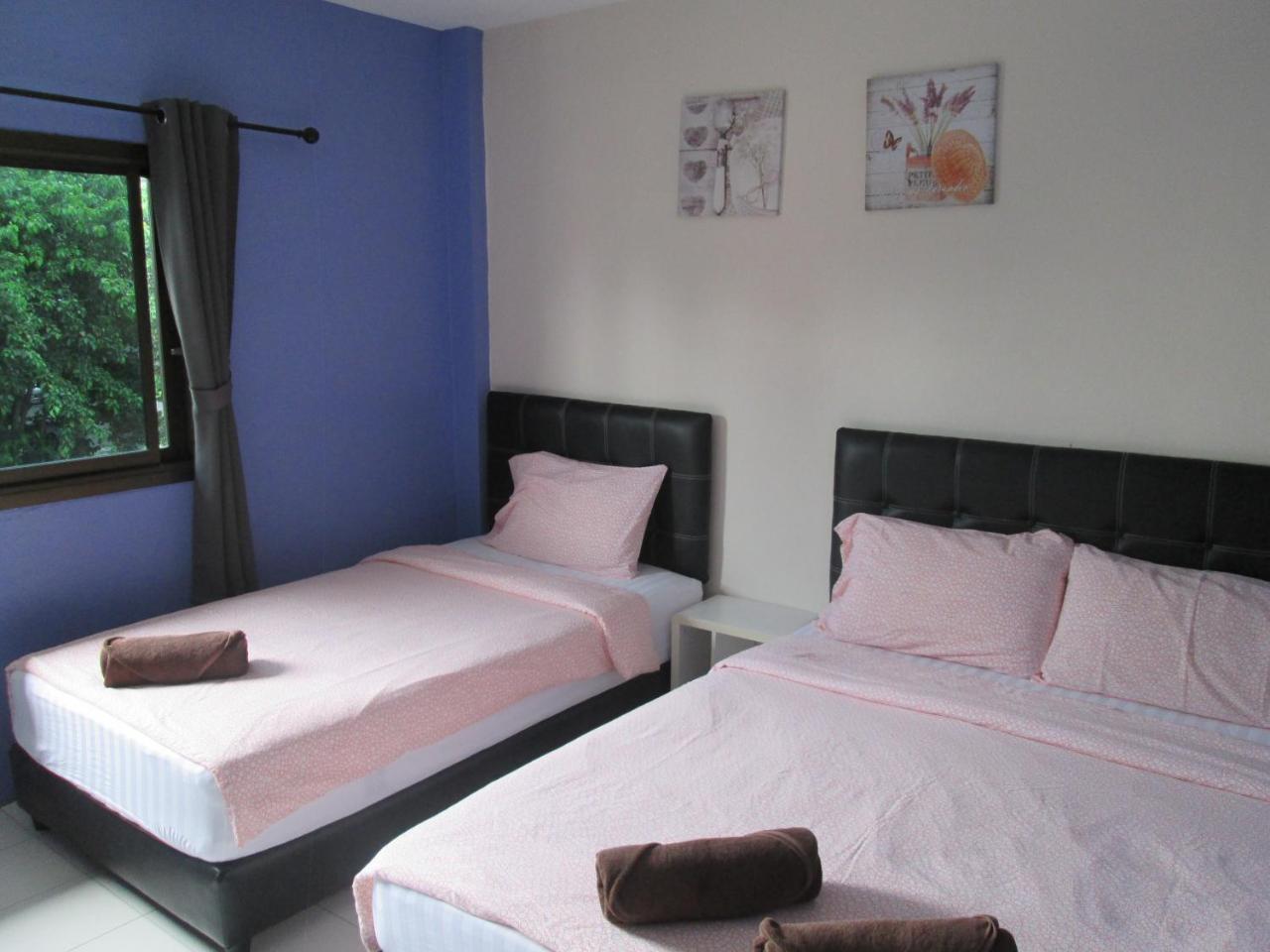 Pineapple Guesthouse Karon Exterior foto